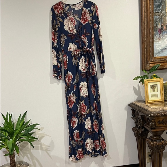 Staccato Navy Floral Long Sleeve Dress - Picture 1 of 4